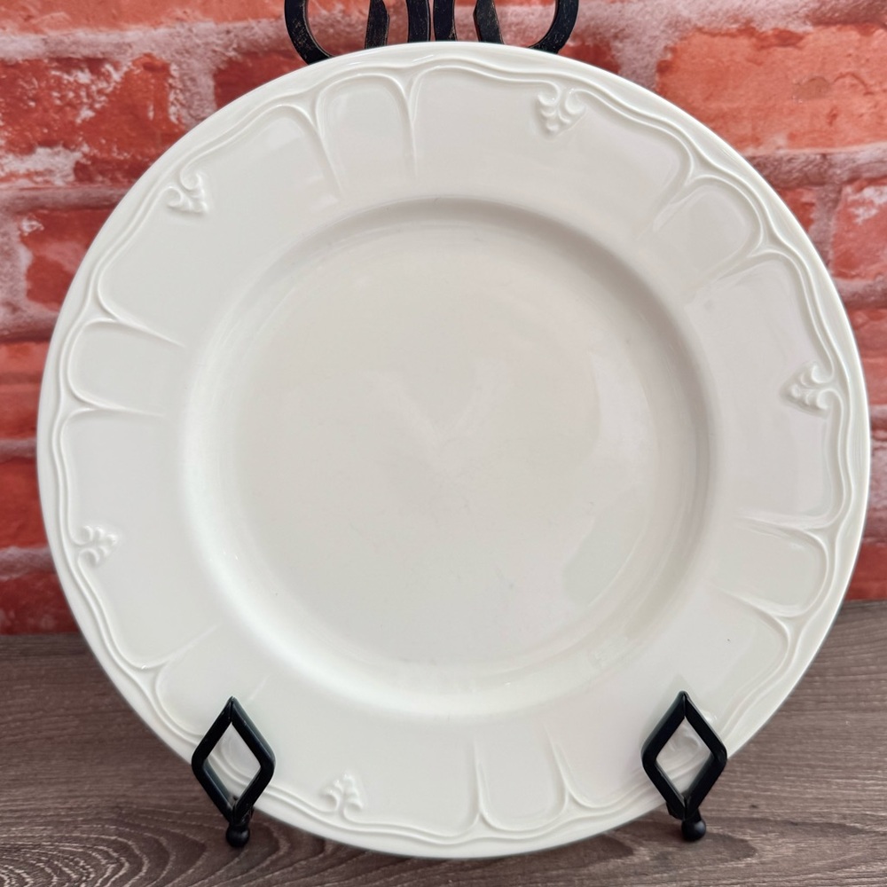 Lenox Dinner Plate Casual Elegance Ivory Embossed 11” Discontinued Replacement